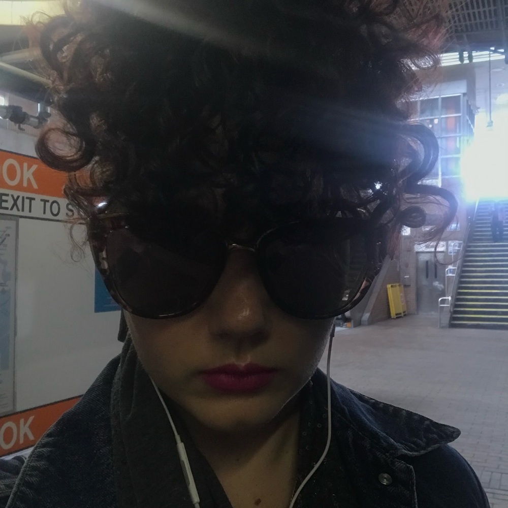 Meet your Posher, Lauren